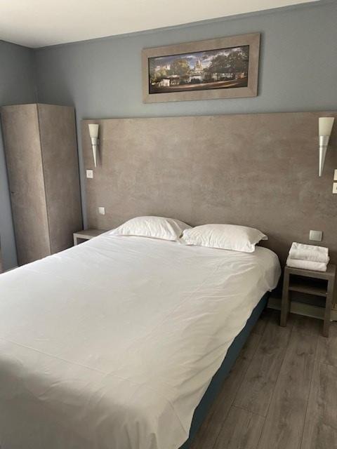 Hotel Le Home Saint Louis Versailles Esterno foto